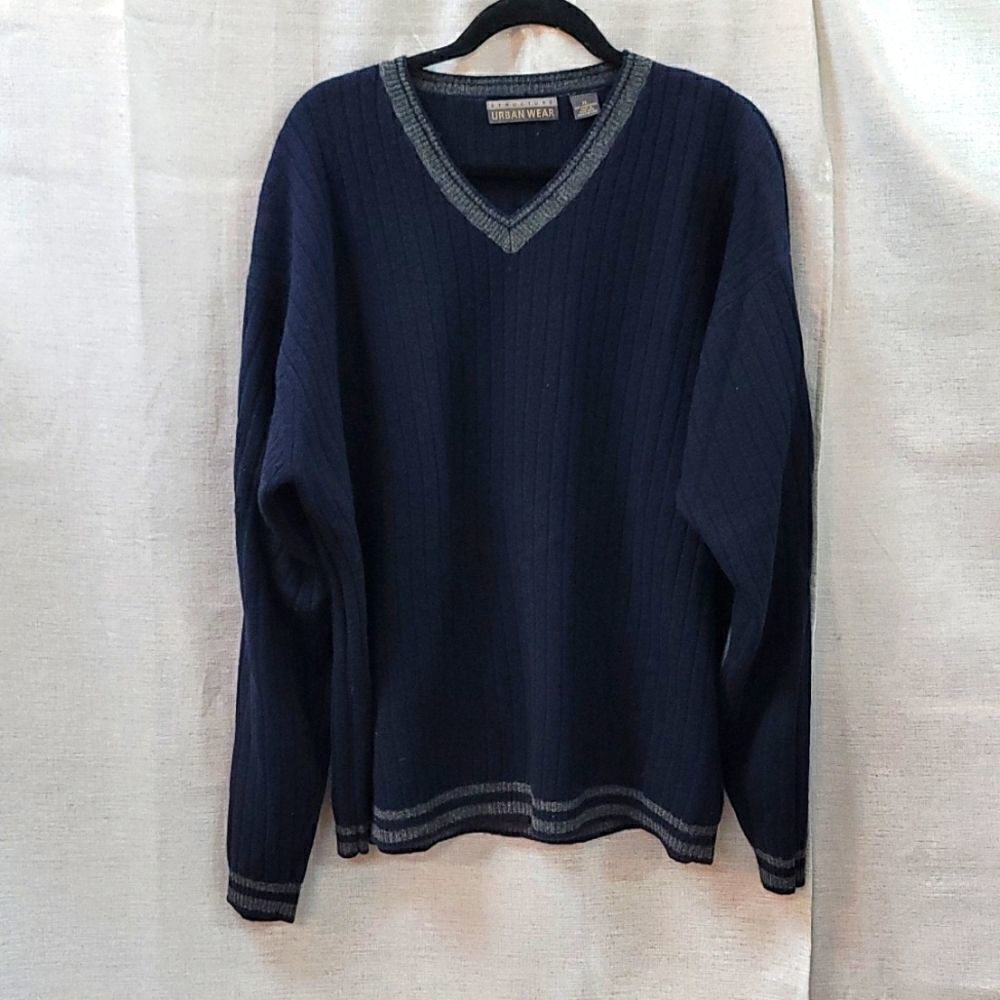 NWOT Men's V-Neck 100% Lambswool Blue Sweater
